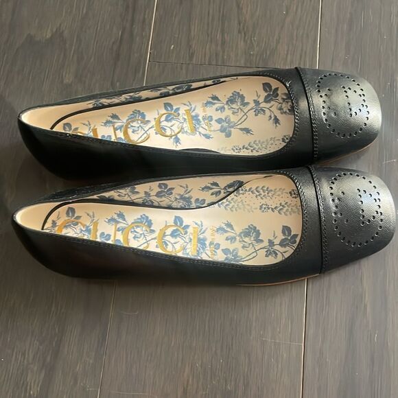Gucci NEW with box and 2 dust bags ballerina shoes in black 36.5. Authentic. - Picture 5 of 6